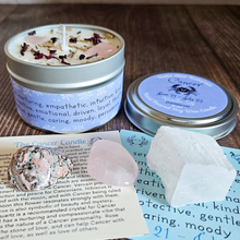 Load image into Gallery viewer, Candle and crystal gift set for zodiac sign cancer
