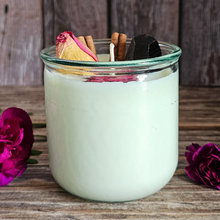 Load image into Gallery viewer, Cinnamon Sticks Soy Candle in Recycled Glass Jar - 10 oz