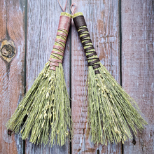 Load image into Gallery viewer, Mini altar besom