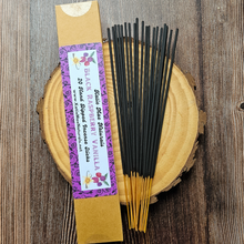 Load image into Gallery viewer, Black Raspberry Vanilla Hand Dipped Incense Sticks