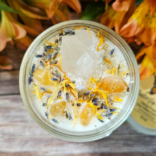 Load image into Gallery viewer, Summer solstice soy wax candle with gemstones