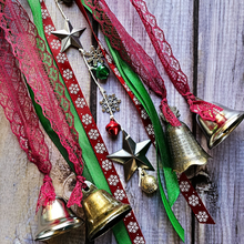 Load image into Gallery viewer, Yule Witches Bells Christmas Door Wreath