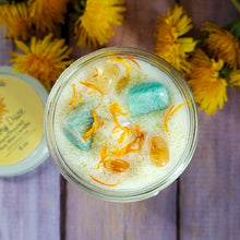 Load image into Gallery viewer, Sunny Daze Soy Candle – Bright Floral & Citrus Handcrafted Candle
