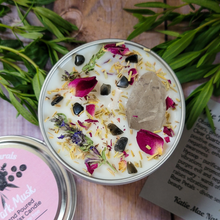 Load image into Gallery viewer, Hand poured soy wax candle with crystals