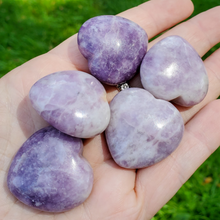 Load image into Gallery viewer, Small carved purple lepidolite heart
