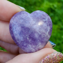 Load image into Gallery viewer, Small carved purple lepidolite heart