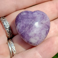 Load image into Gallery viewer, Small carved purple lepidolite heart