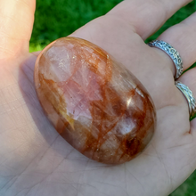 Load image into Gallery viewer, Fire quartz crystal palm stones