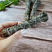 Load image into Gallery viewer, Dried Peppermint Bundle Smoke Cleansing Stick