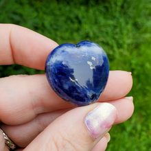 Load image into Gallery viewer, Carved sodalite gemstone hearts