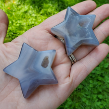 Load image into Gallery viewer, Agate geode gemstone star