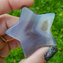 Load image into Gallery viewer, Agate geode gemstone star