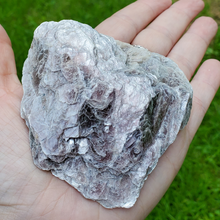 Load image into Gallery viewer, Purple Lepidolite mica leaf crystal