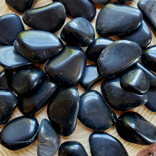 Load image into Gallery viewer, Obsidian tumbled stones