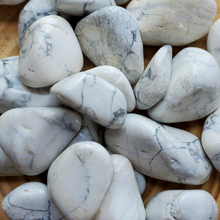 Load image into Gallery viewer, Howlite Tumbled Gemstones - 1-1.5 inch