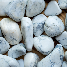 Load image into Gallery viewer, Howlite Tumbled Gemstones
