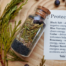 Load image into Gallery viewer, Protection spell bottle