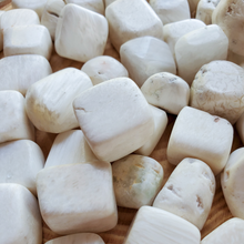 Load image into Gallery viewer, Scolecite Tumbled Gemstones