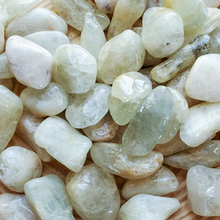 Load image into Gallery viewer, Aquamarine Tumbled Gemstones - 0.5-1 inch