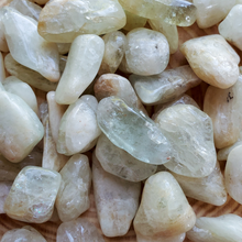 Load image into Gallery viewer, Aquamarine Tumbled Gemstones - 0.5-1 inch