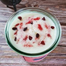 Load image into Gallery viewer, Halloween season soy wax candle