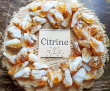 Load image into Gallery viewer, natural rough citrine point crystals