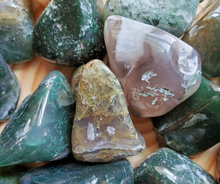 Load image into Gallery viewer, moss agate tumbled gemstones, ethical gemstones