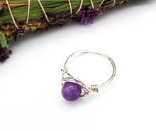 Load image into Gallery viewer, Amethyst Crystal Wire Wrapped Ring