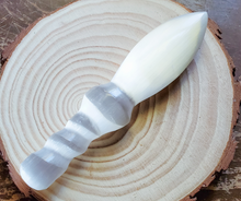 Load image into Gallery viewer, Selenite Crystal Dagger
