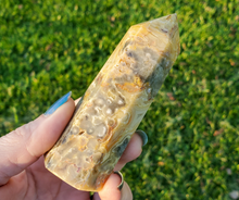 Load image into Gallery viewer, Crazy Lace Agate Point (#2)