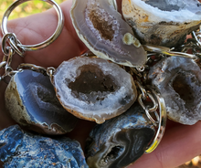 Load image into Gallery viewer, Occo Agate Geode Keychain