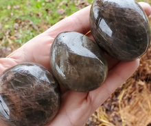 Load image into Gallery viewer, Black moonstone gemstones