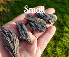 Load image into Gallery viewer, Black Kyanite Fan - Black Kyanite Crystals