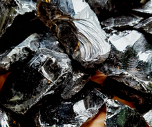 Load image into Gallery viewer, Rough Black Obsidian gemstones