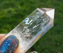 Load image into Gallery viewer, Clear Quartz Crystal Point