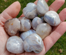 Load image into Gallery viewer, Small Flower Agate Heart