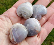 Load image into Gallery viewer, Small Flower Agate Heart