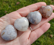 Load image into Gallery viewer, Small Flower Agate Heart