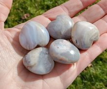 Load image into Gallery viewer, Small Flower Agate Heart