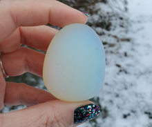 Load image into Gallery viewer, Opalite Crystal Egg