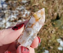 Load image into Gallery viewer, Flower agate gemstone point