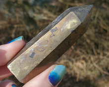 Load image into Gallery viewer, Chalcopyrite Gemstone Point