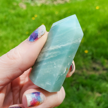 Load image into Gallery viewer, Caribbean Blue Chalcedony Point
