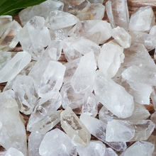 Load image into Gallery viewer, Grade c clear quartz crystal points