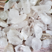 Load image into Gallery viewer, Grade c clear quartz crystal points
