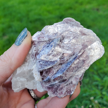 Load image into Gallery viewer, Purple Lepidolite Mica Leaf Crystal