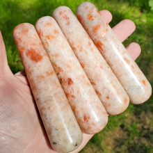 Load image into Gallery viewer, Sunstone Massage Wand