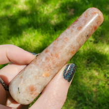 Load image into Gallery viewer, Sunstone Massage Wand