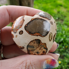 Load image into Gallery viewer, leopardite gemstone heart