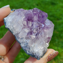 Load image into Gallery viewer, Grade A Brazilian Amethyst druze cluster